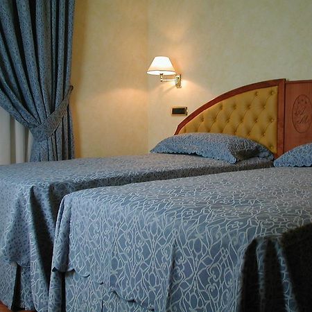 Hotel Antico Masetto Lamporecchio Extérieur photo