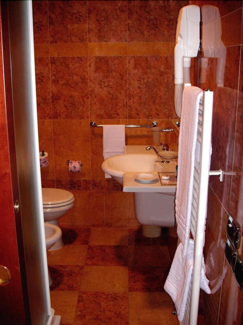 Hotel Antico Masetto Lamporecchio Chambre photo